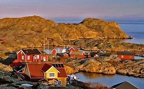 Väderöarnas Värdshus&Konferens